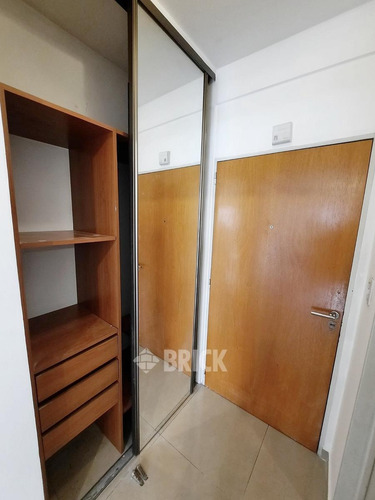 Gascon Y Av. Cordoba - Frente 38 M2 Impec Baulera Balcon Todo Sol