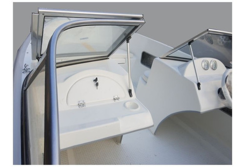 Imagen 3 de 9 de Traker Matrizado Albatros 530 Open C/mercury 50 2t Full Trim