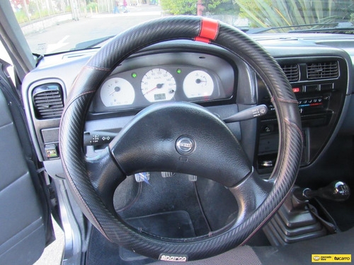 Imagen 13 de 25 de Nissan D21 2.4l