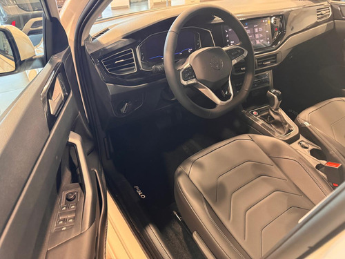 Volkswagen Nuevo Polo 1.0 HIGHLINE 170TSI