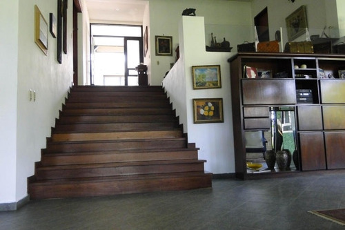 Imagen 8 de 14 de 306000 L Trias 04140432833 Casa Venta Guataparo Country Club