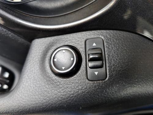 Nissan X-Trail 2.5 SENSE 4X2 2ROW CVT AT 5P