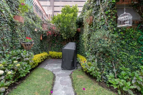 Casa En Venta En Pasadena. Cod V8251