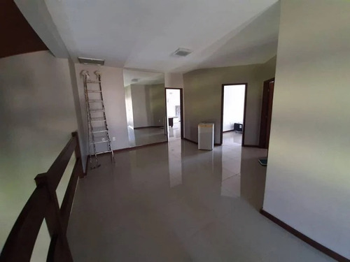 Imagem 8 de 18 de Casa 5/4 Á Venda Com Piscina Privativa E Enorme Jardim No Condomínio Encontro Das Águas. Ca00329