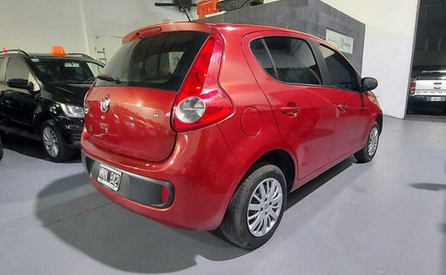 Imagen 7 de 15 de Fiat Palio 2013 1.4 Attractive 85cv C/pack Seguridad