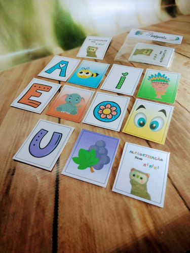 Jogo Da Memória Vogais Personalizado (12 Cartas ) - 10 Jogos