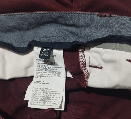 Bermuda Náutica Walkshort Talla 36 Color Vino Spandex (Usado)