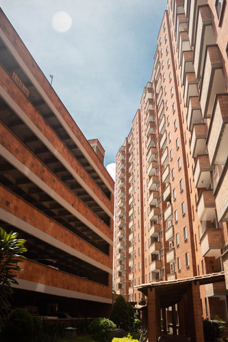 Apartamento En Venta Robledo Pilarica Medellín. Ant