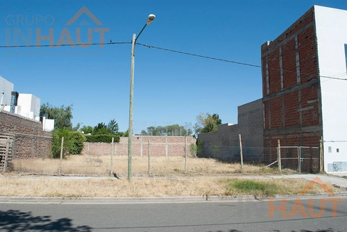 Imagen 1 de 6 de Terreno - Capital