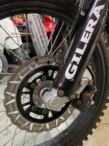 Imagen 9 de 23 de Gilera Smx 250 Adventure Motor Gxr 250 Gxr 300 Rally Guerrer