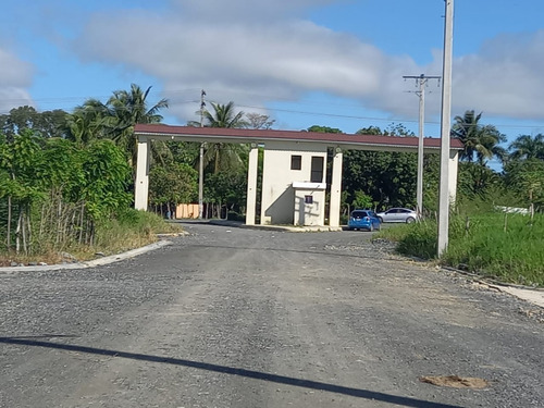 Solares Economicos En Villa Mella.