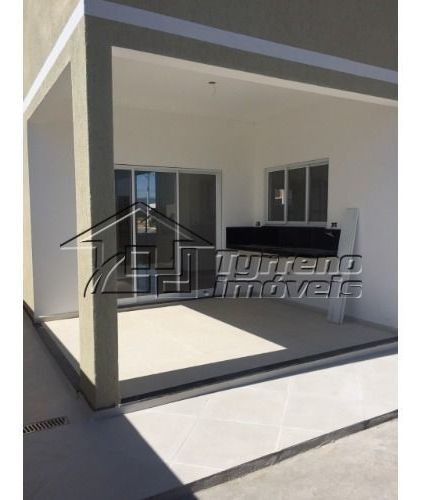 Imagem 2 de 15 de Linda Casa Em Condomínio Fechado Com 3 Suítes