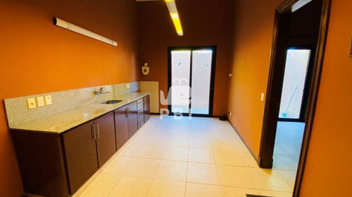 Casa En Venta Las Cumbres 3 Dormitorios - Ref : Pbi598