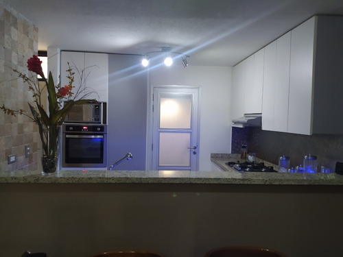 Imagen 4 de 17 de Se Alquila Moderno Town House En Cayo De Agua Equipado