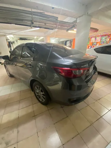 Mazda Mazda 2 1.5 I Sport Sedan Mt