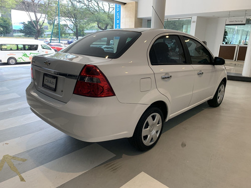 Imagen 11 de 15 de Chevrolet Aveo 2016 1.6 Lt At (c)