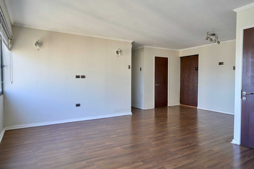 Remodelado Excelente Ubicación 2d+2b (98928)