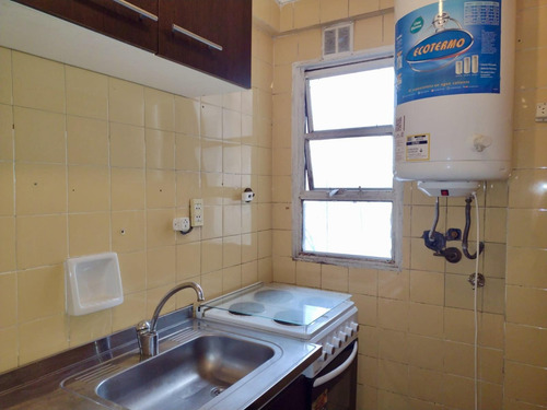 Departamento 2 Ambientes! En Floresta