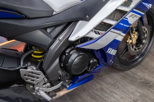 Yamaha R15 150 2017