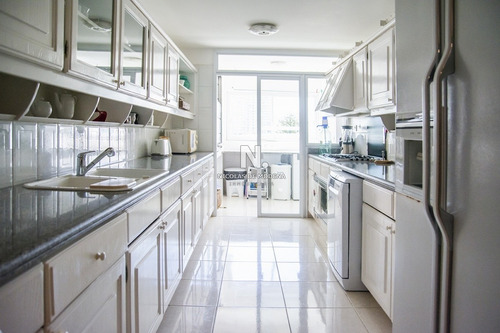 Hermoso Departamento En Venta Con Vista Al Mar, Primera Fila- Ref: 3712