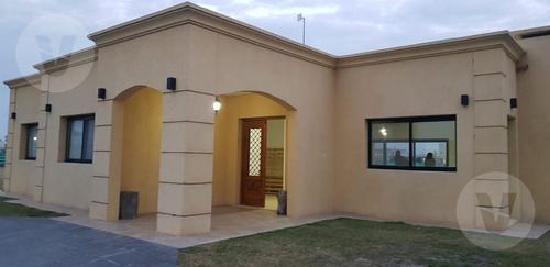 Imagen 1 de 25 de Casa - San Lucas