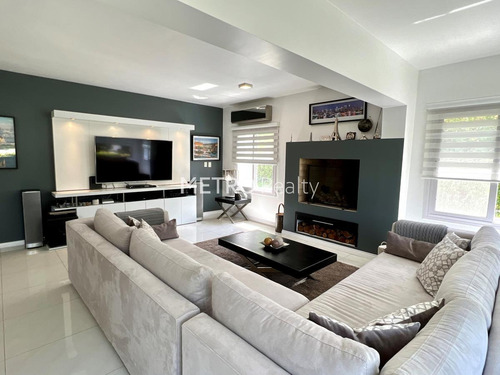 Imagen 7 de 30 de Casa 5 Amb. En Venta En Mayling C.c