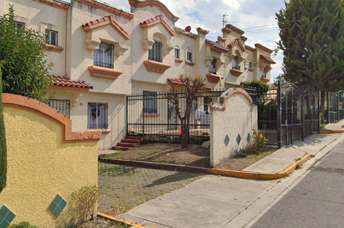 Venta De Casa En Villa Del Real Tecámac, Con Un Excelente Precio. On
