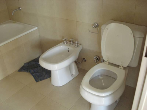 Imagen 6 de 11 de Oficina En Venta En Pilar, G.b.a. Zona Norte