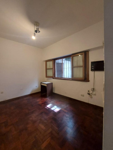 Imagen 3 de 11 de Oficinas / Consultorios 98 M2 - En Planta Baja - Morón Ctro