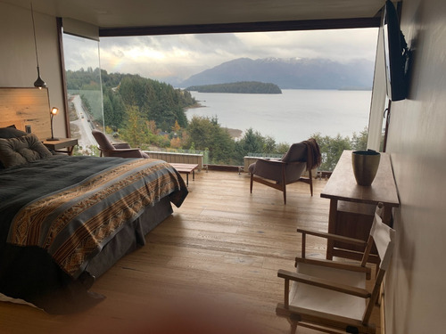 Imagen 14 de 30 de Casa Contemporánea Excepcional Vista Al Lago Nahuel Huapi