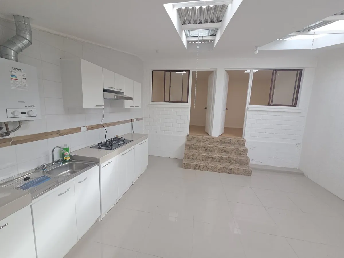 Imagen 3 de 15 de Hermosa Casa Remodelada Por Completo Gómez Carreño