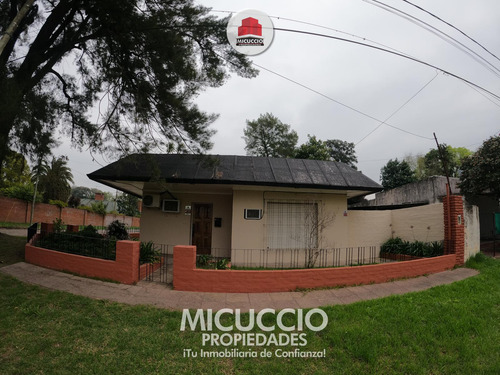 Casa En Venta, Las Casuarinas Esq. Sarmiento, Parque Belén, Belén De Escobar