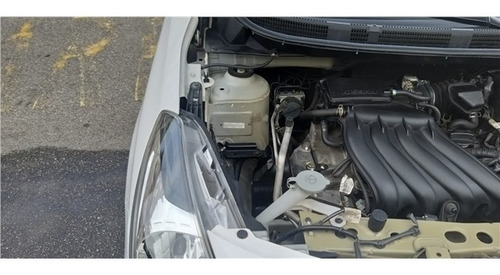 Nissan Versa 1.6 16v Flex Sl 4p Manual