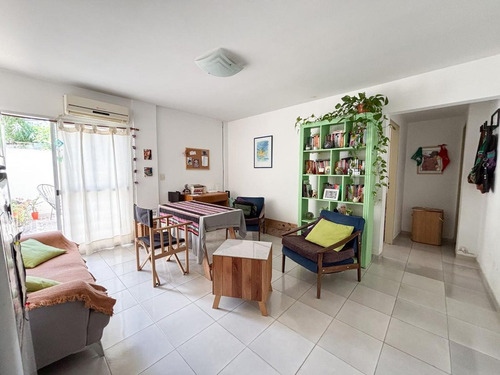 Venta Depto 2 Amb Pb C/patio - Moron Centro