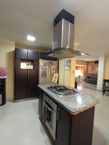 Imagen 6 de 10 de Townhouse En Venta En Urbanización Villas Geica La Morita