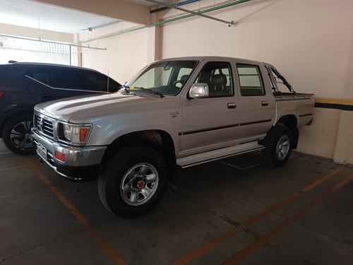 Toyota Hilux 2.8 Sr5 Cab. Dupla 4x4 4p