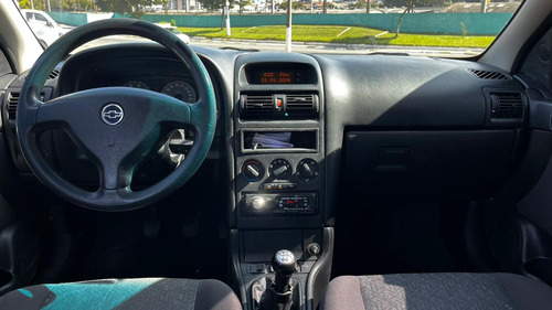 Chevrolet Astra Astra Hatch Advantage 2.0 (Flex)