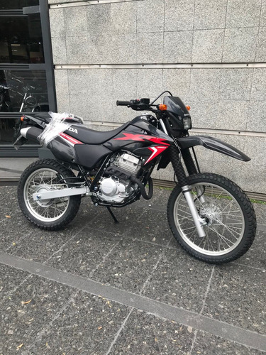 Imagen 3 de 6 de Honda Xr 250 Tornado 0km 2022 Reggio Motos Ramos Mejia