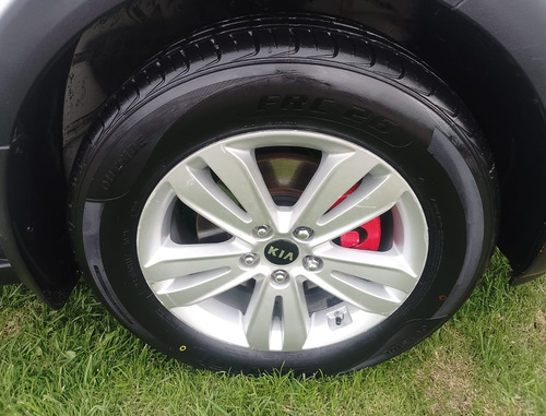 Kia Sportage 2.0 Lx At