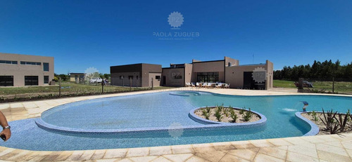 Casa Dúplex En Venta En Dolores, Costa Atlántica, Buenos Aires