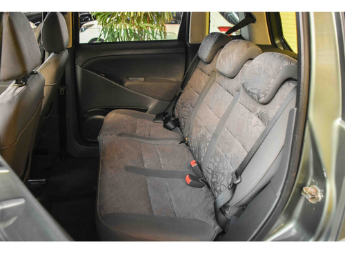 Fiat Idea 1.8 MPI ADVENTURE 8V FLEX 4P MANUAL
