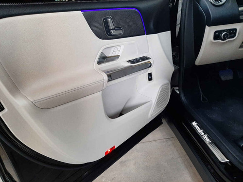 Imagen 12 de 15 de Mercedes-benz Clase Glb 2020 5p Glb 250 Progressive L4/2