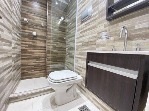 Imagen 9 de 16 de Venta / Departamento De 3 Ambientes A La Calle Con Cochera / Parrilla / Vista A Plaza Colon / Mar Del Plata