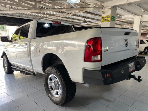 Imagen 4 de 10 de Dodge Ram 2500 Heavy Duty