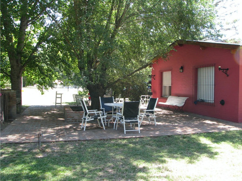 Casa Quinta En El Barrio Abierto La Araucaria Lobos