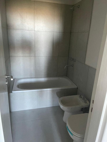Departamento En Venta 56m² · 2 Ambientes · Cochera Fisherton, Rosario