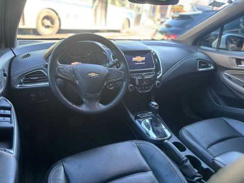 Chevrolet Cruze 1.4 Ltz At Sedan