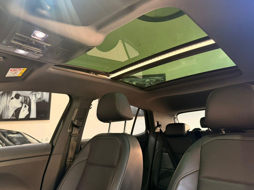 Volkswagen T-Cross 1.4 250 TSI TOTAL FLEX HIGHLINE AUTOMÁTICO