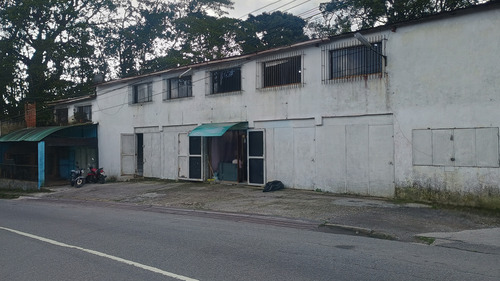 Locales Comerciales En El Junquito