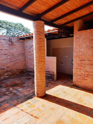 Imagen 12 de 12 de Marzo 22 Se Alquila Casa Urb.. Valle De Oro Inf 04145951242 Francisco Rodriguez